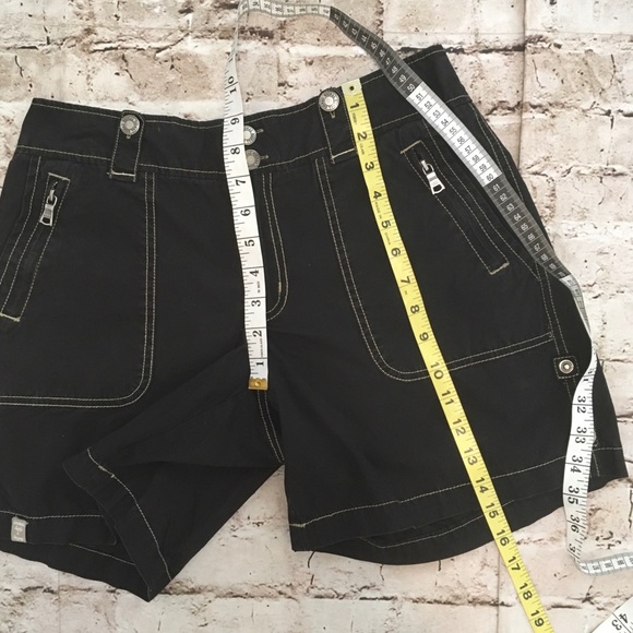 .Signal Clothing black detailed cotton shorts Runs Small More like a 4 US - Picture 6 of 12